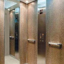 cabina de ascensor